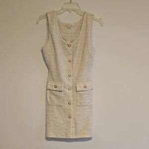 Elegant Cream Sleeveless Dress